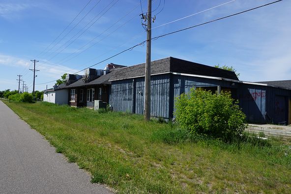 128 1st St W, Bemidji, MN 56601